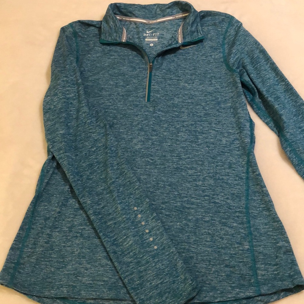 Women’s Nike Running Dri-Fit Long Sleeved Shirt